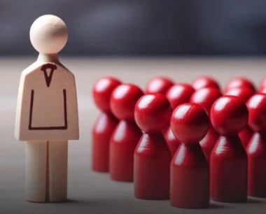 全球化妆品公司迎“裁员潮”