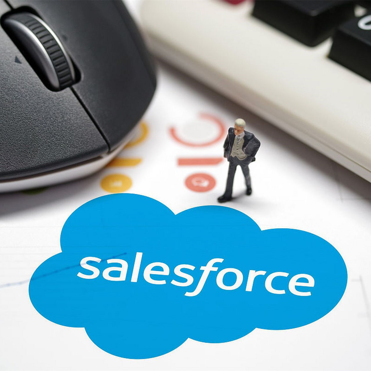 全球行业领头羊，Salesforce给中国AI CRM打了个样